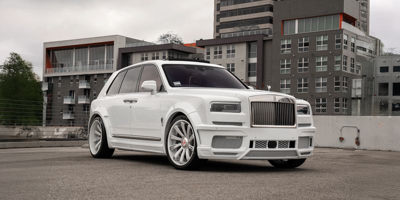 Rolls-Royce Phantom on Savini wheels